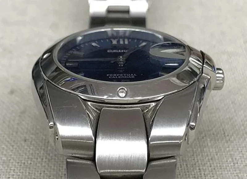 SEIKO (Delikatware) Quarzarmbanduhr 8F32-005A