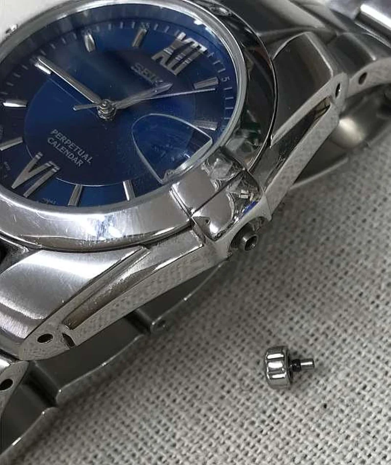 SEIKO (Delikatware) Quarzarmbanduhr 8F32-005A
