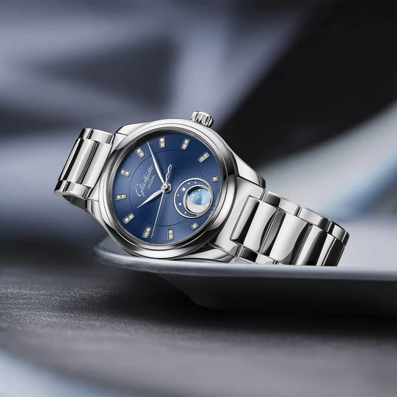 Serenade Luna Automatic 32.5mm - Blue on Bracelet