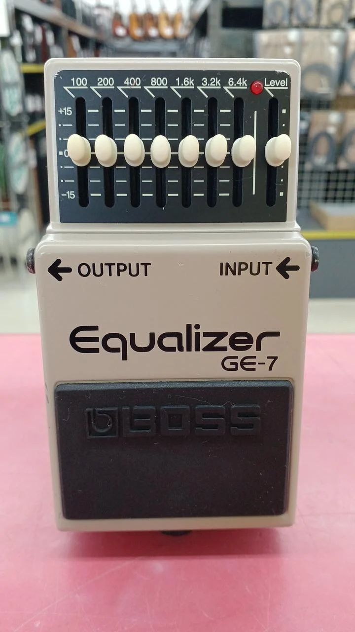 BOSS Equalizer GE-7