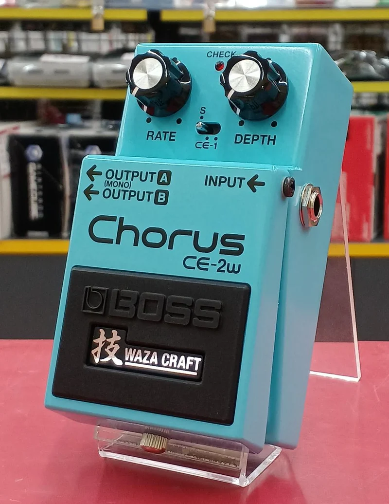 BOSE Chorus CE-2W