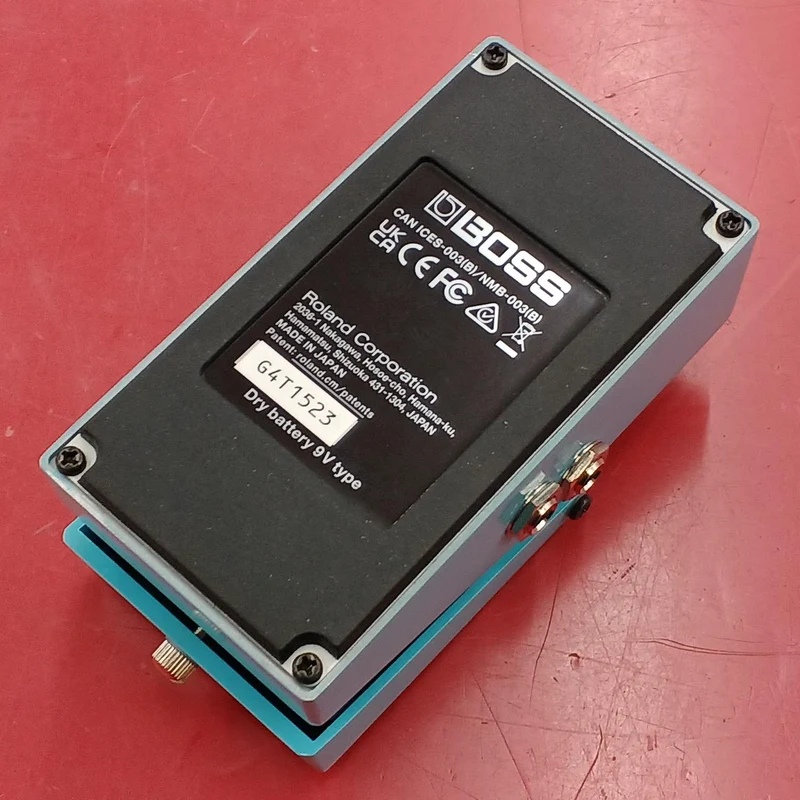 BOSE Chorus CE-2W
