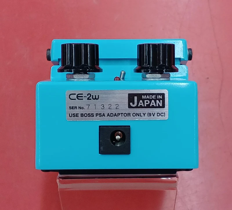 BOSE Chorus CE-2W