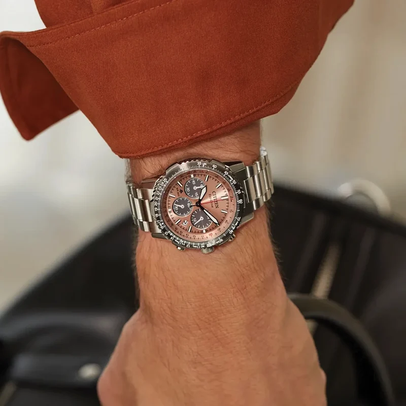 Promaster Navihawk Eco-Drive 40mm - Salmon on Bracelet