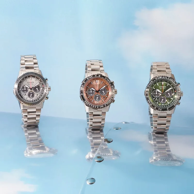 Promaster Navihawk Eco-Drive 40mm - Silver on Bracelet