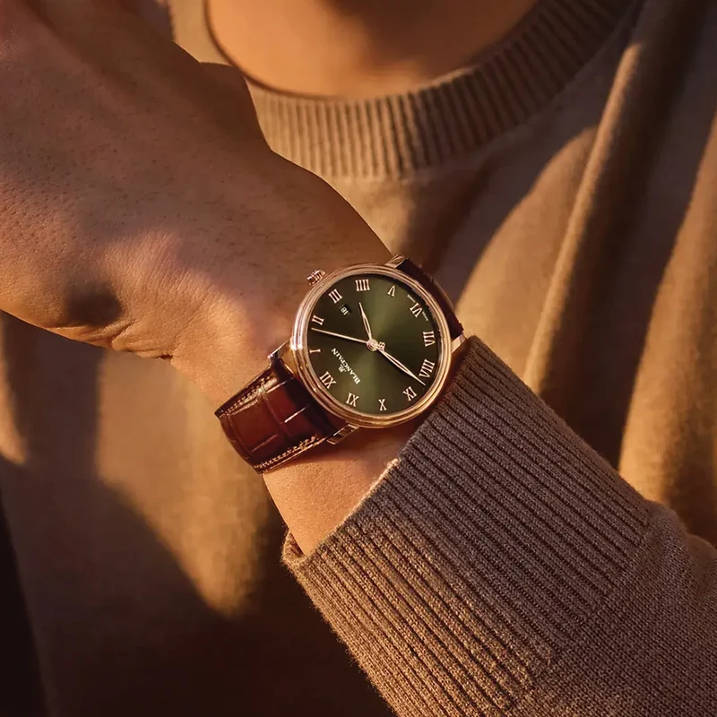 Villeret Extraplate Red Gold 40mm - Green on Leather Strap