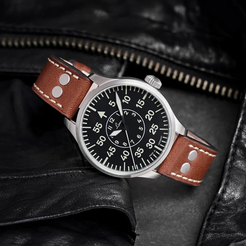 Pilot Watch Basic Aachen 39mm - Black on Leather Strap