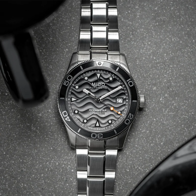 Ocean Star 39mm - Grey on Bracelet