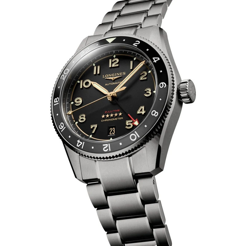 Spirit Zulu Time Titanium 39mm - Anthracite on Bracelet
