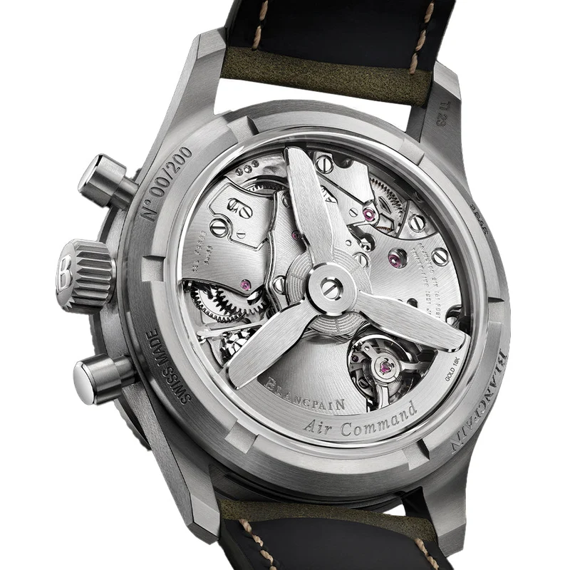 Air Command Limited Edition Flyback Chronograph Titanium 42.5mm - Green on Leather Strap