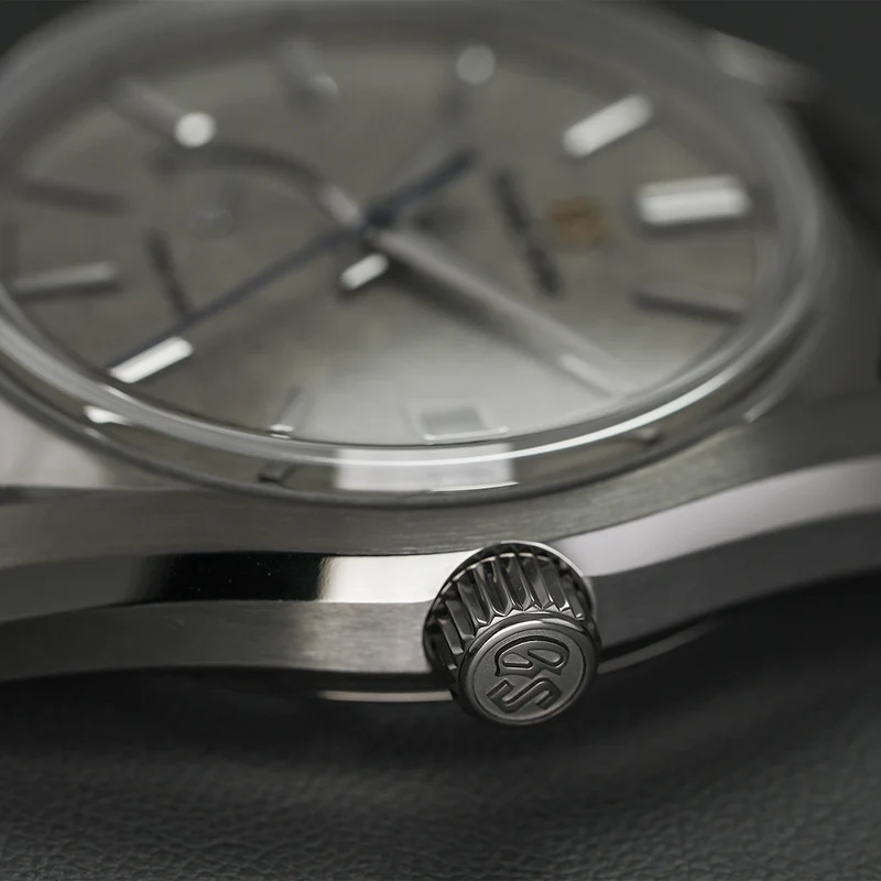 SBGA415 "Winter Taisetsu" Heritage Spring Drive 40mm - Grey on Bracelet
