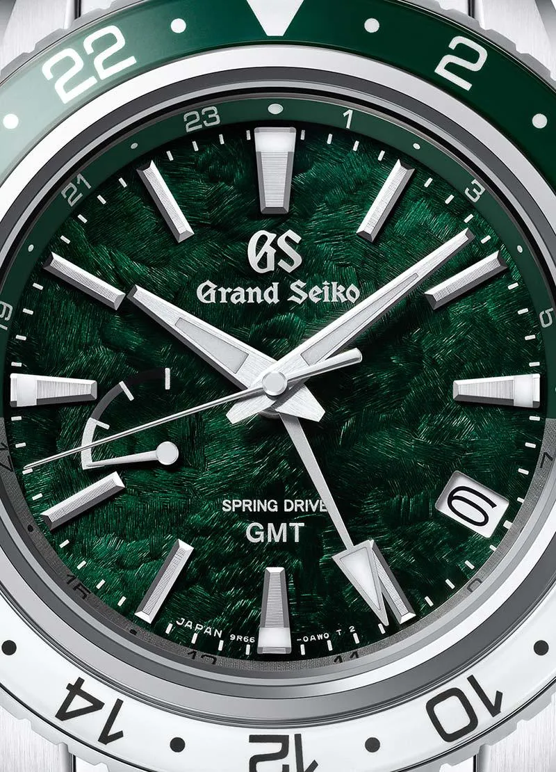 SBGE295 "Hotaka" Sport Spring Drive 44mm - Green on Bracelet