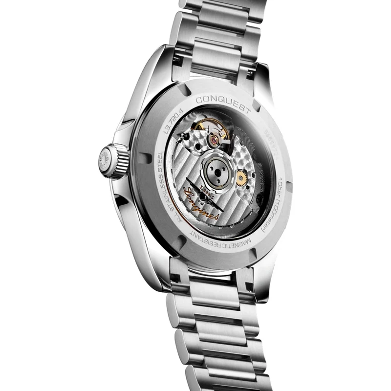 Conquest 38mm - Silver on Bracelet