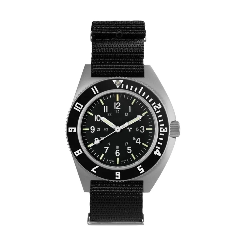 SSNAV No Date Quartz 41mm - Black
