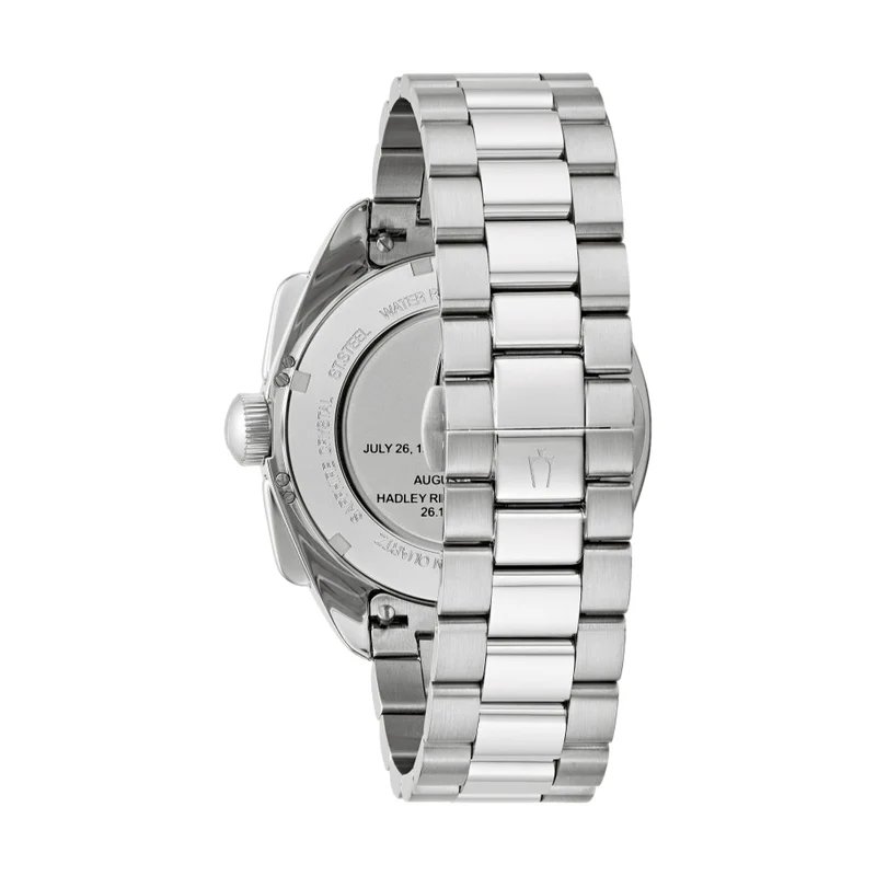 Lunar Pilot "Blood Moon" 43.5mm - Red on Bracelet