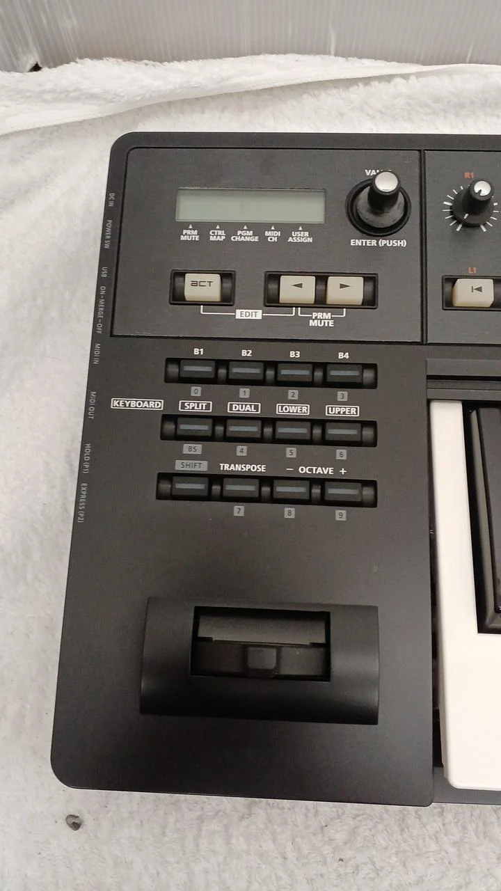 ROLAND MIDI-Controller A-300PRO