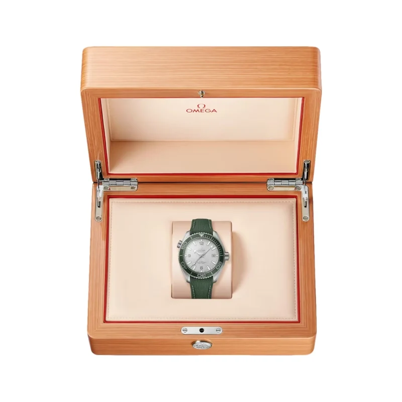 Seamaster Planet Ocean 600M 43.5mm - Grey on Rubber Strap