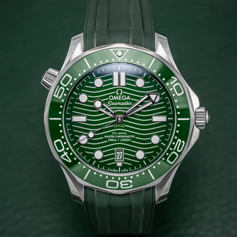 Seamaster Diver 300M 42mm - Green on Rubber Strap