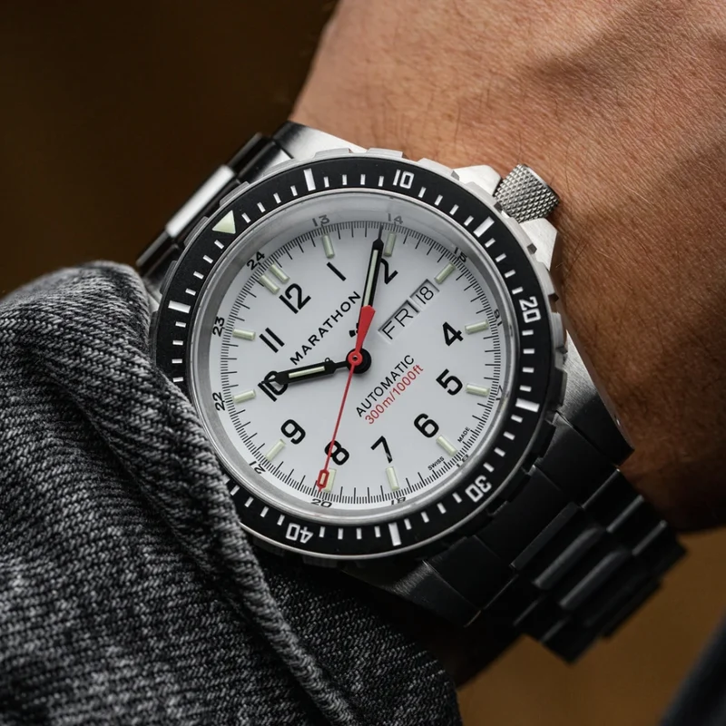 JDD Type II - Diver's Automatic Arctic Edition 46mm - White on Bracelet