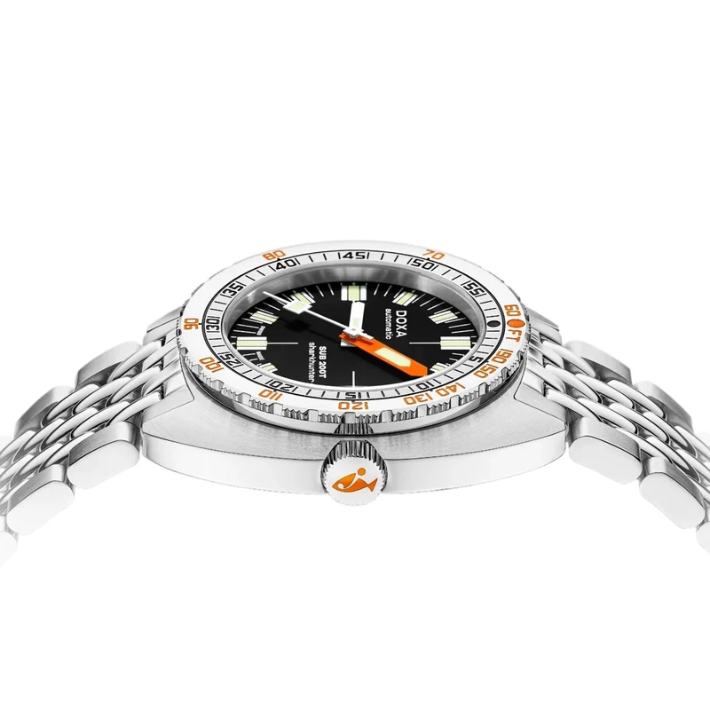 SUB 200T Sharkhunter 39mm - Black on Bracelet