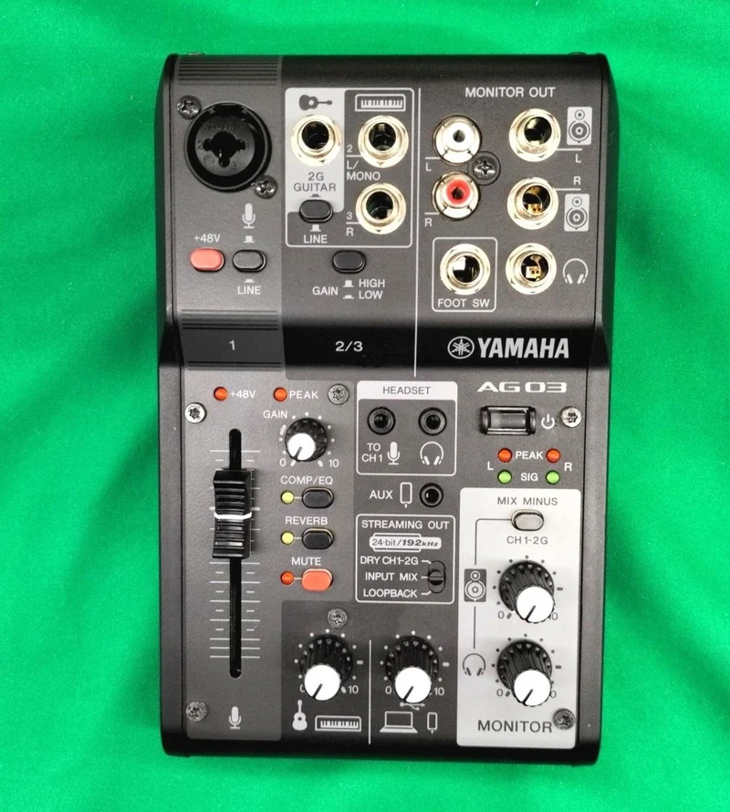YAMAHA Audio-Interface AG03MK2