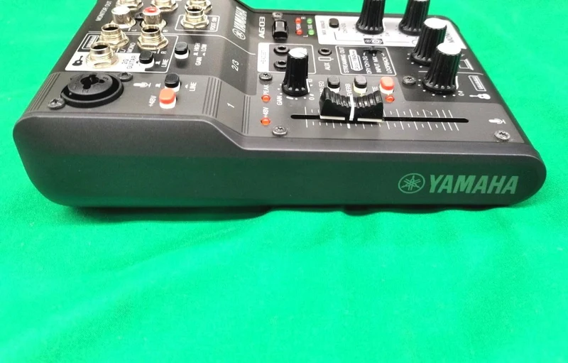 YAMAHA Audio-Interface AG03MK2