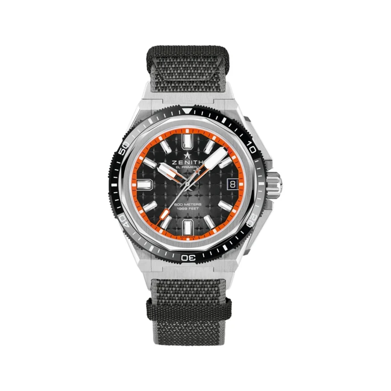 Defy Extreme Diver Titanium 42.5mm - Black on Bracelet
