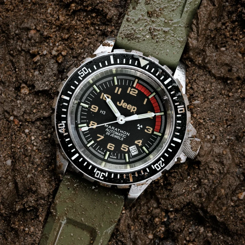 GSAR Diver's Automatic Jeep Rubicon 41mm - Black on Rubber Strap