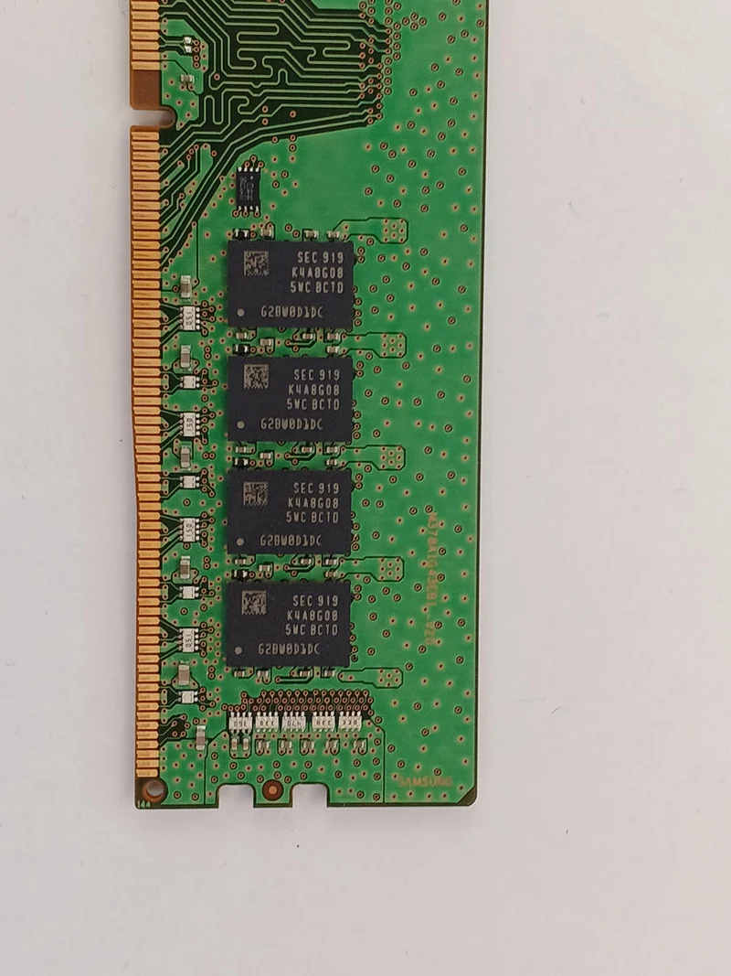 SAMSUNG DDR4-Speicher 16GB M378A2K43CB1-CTD