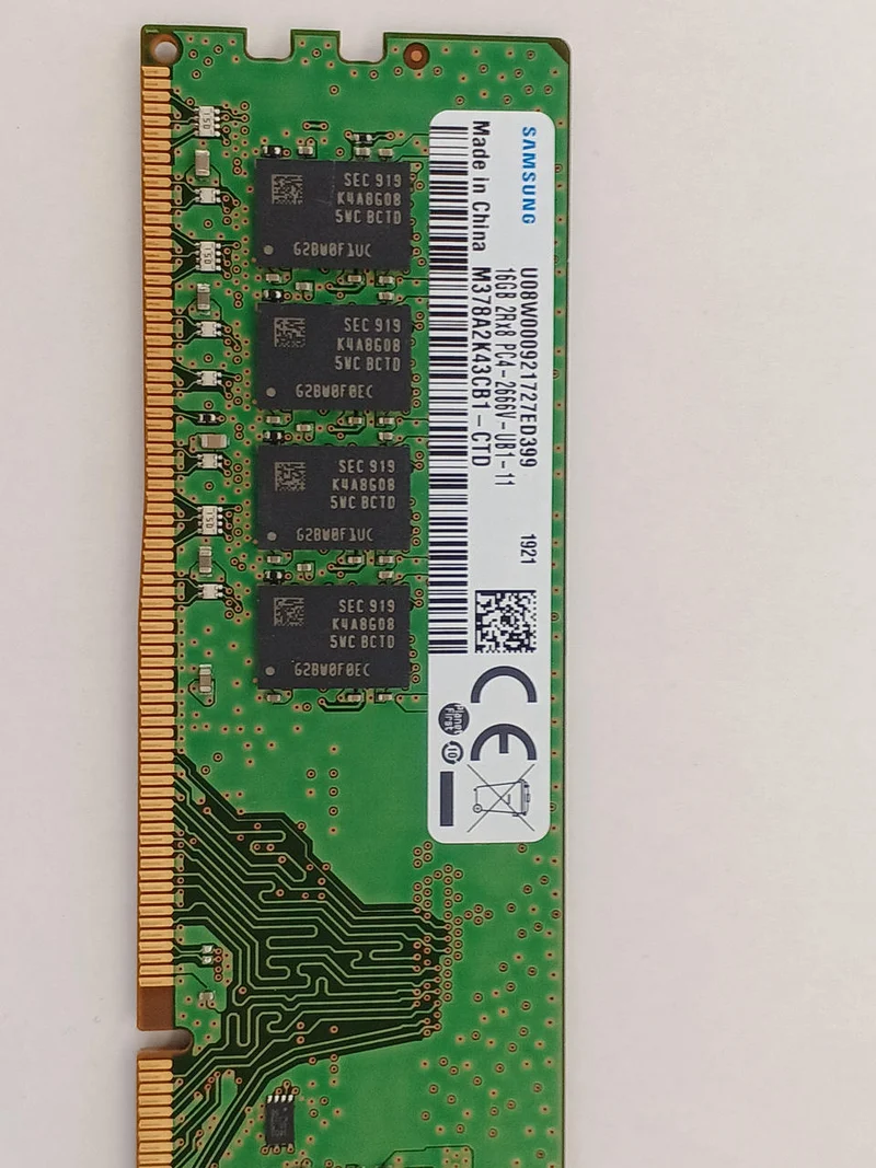 SAMSUNG DDR4-Speicher 16GB M378A2K43CB1-CTD