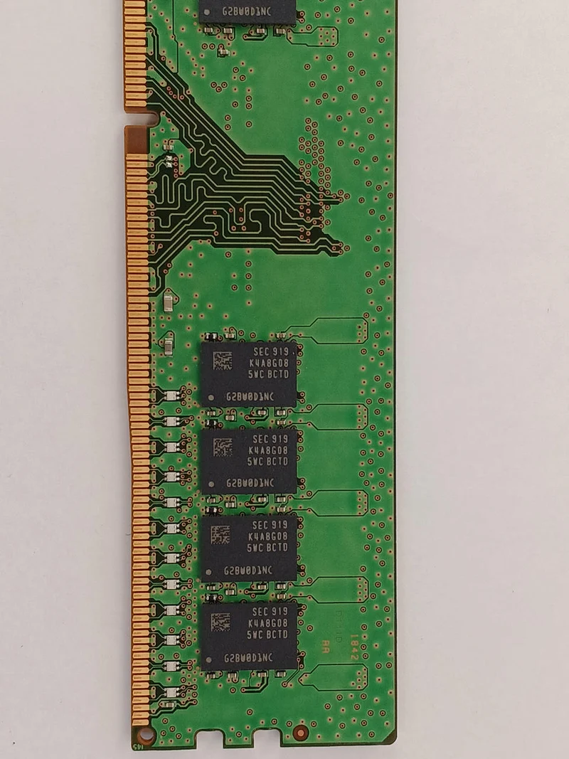 SAMSUNG DDR4-Speicher 16GB M378A2K43CB1-CTD