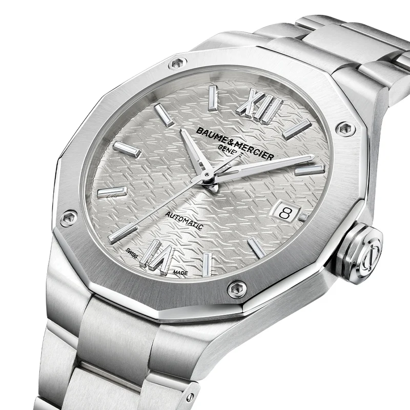 Riviera 10615 Automatic Date 36mm - Silver on Bracelet