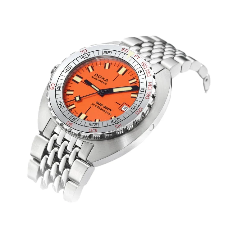 SUB 300T Aristera Professional 42.5mm - Orange on Bracelet
