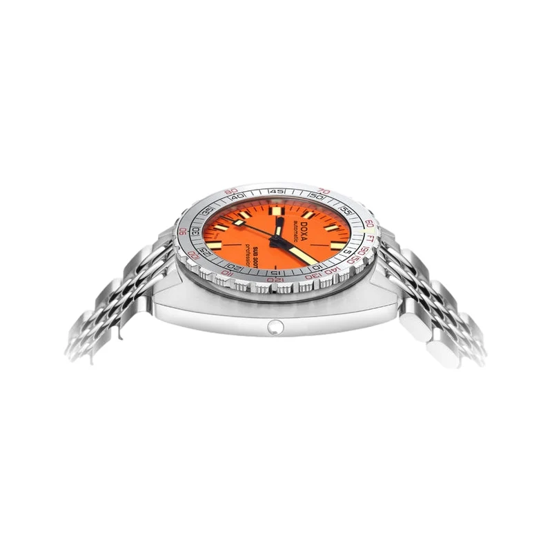SUB 300T Aristera Professional 42.5mm - Orange on Bracelet