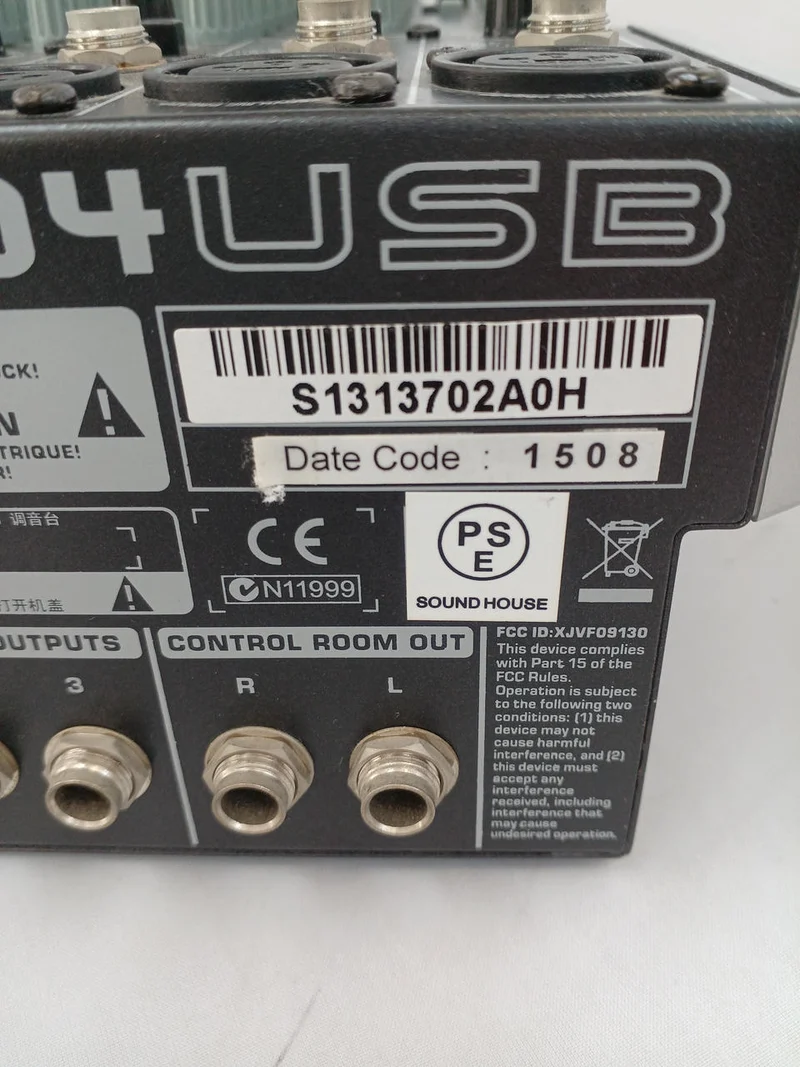 BEHRINGER Analogmixer XENYX X1204USB