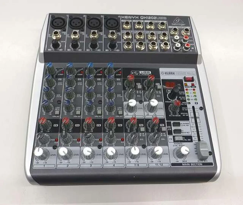 BEHRINGER Multifunktionaler Analogmixer QX1202USB
