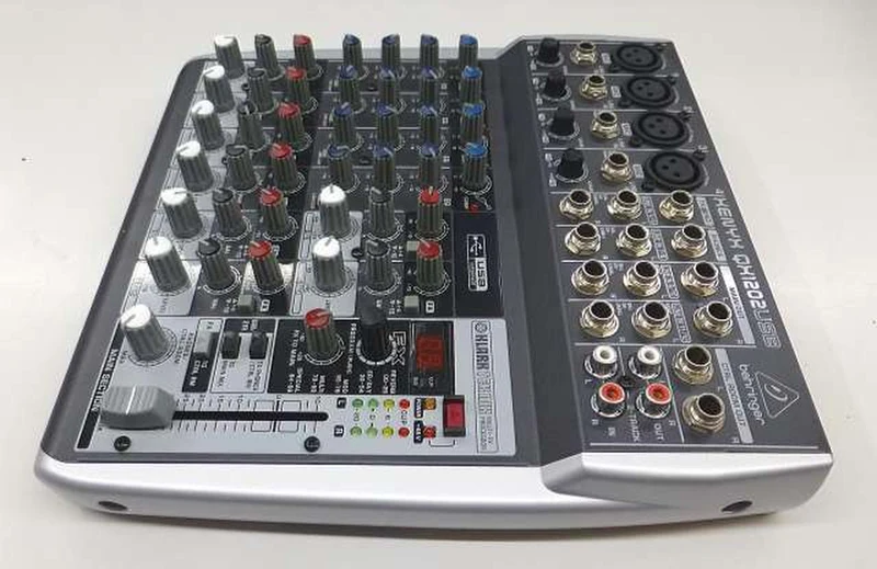 BEHRINGER Multifunktionaler Analogmixer QX1202USB