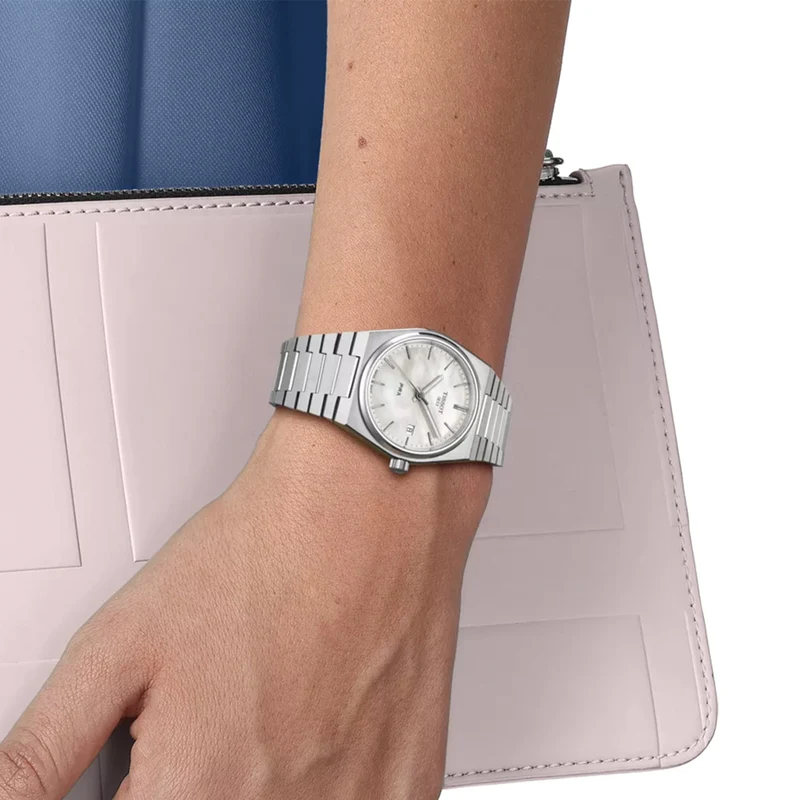 PRX Quartz 35mm - White, Mother-of-Pearl on Bracelet