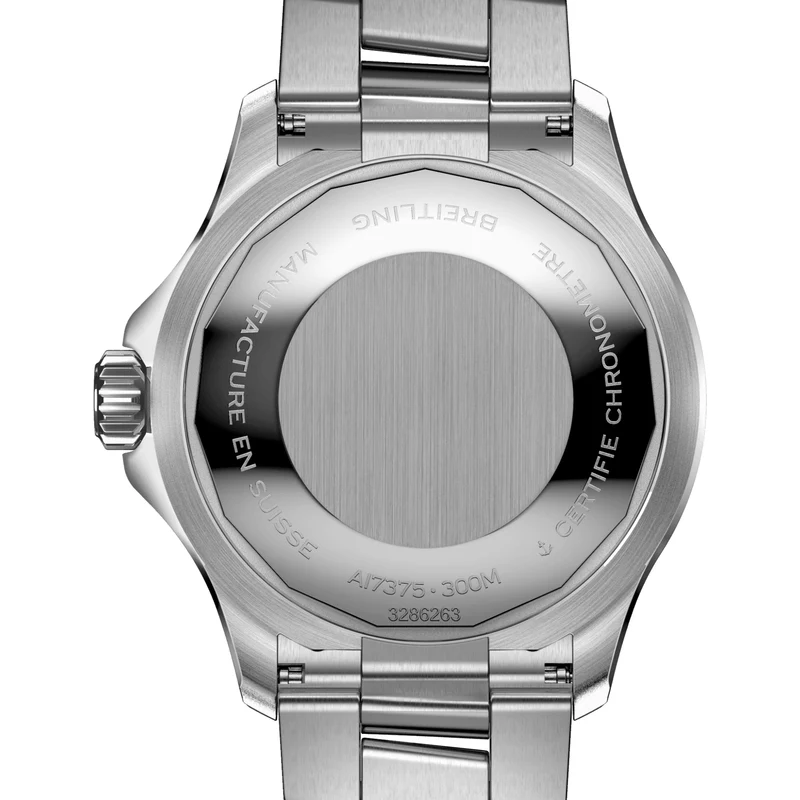 Superocean Automatic 42mm - Black on Bracelet