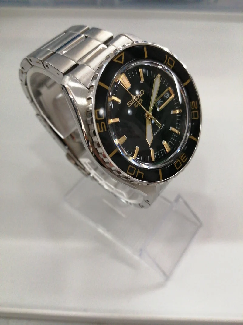 SEIKO Automatik-Armbanduhr 4R36-16D0