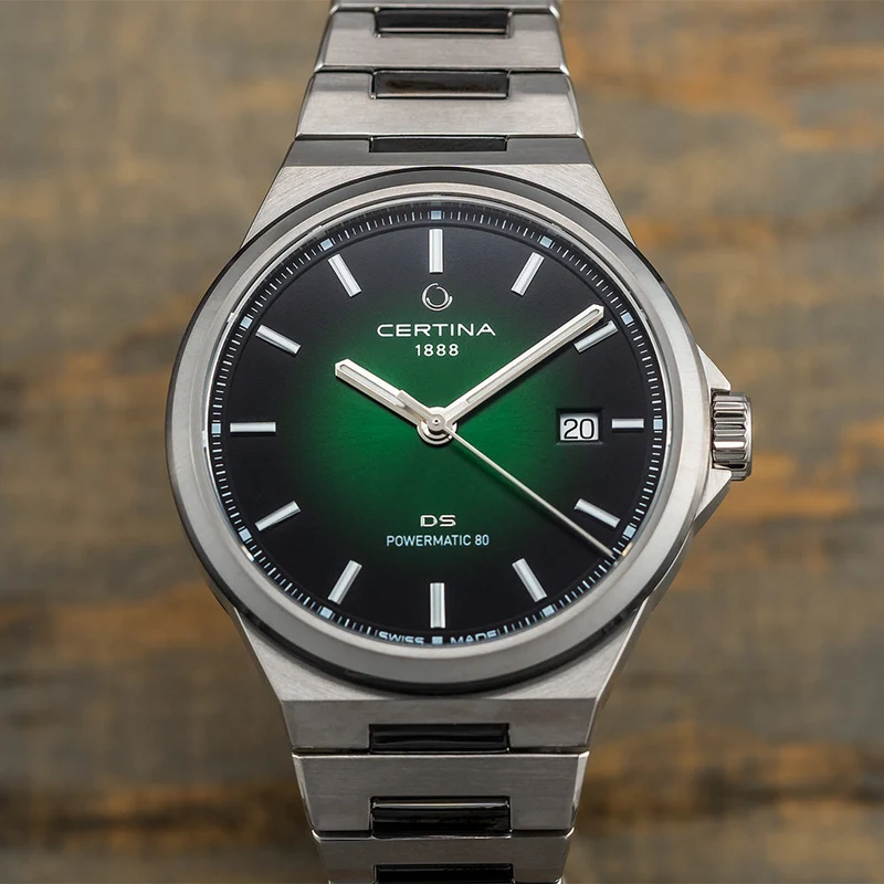 DS-7 Powermatic 80 39mm - Green on Bracelet