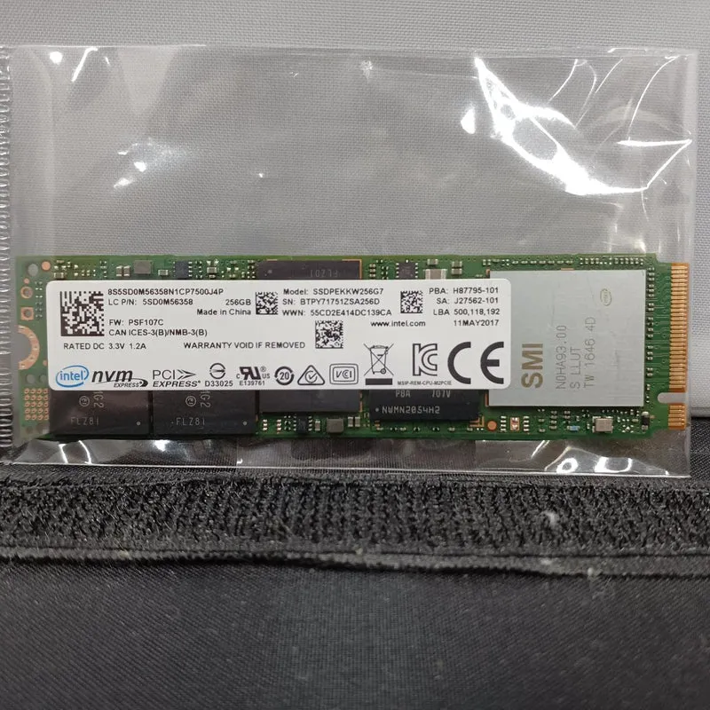 Intel M.2 SSD SSDPEKKW256G7