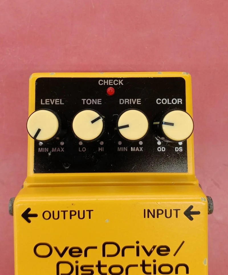 BOSS Effektpedal OS-2
