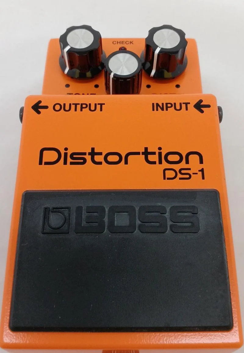 BOSS Effektpedal: DS-1