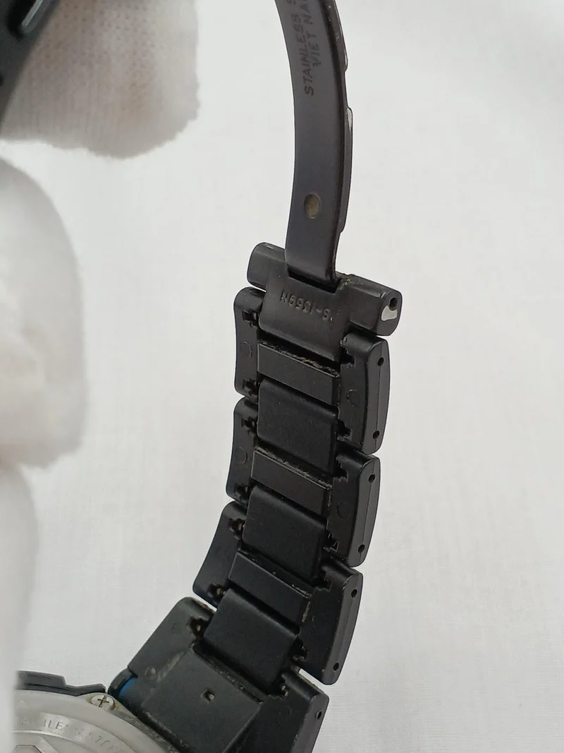 CASIO G-SHOCK Funkgesteuerte Solaruhr GW-A1100FC