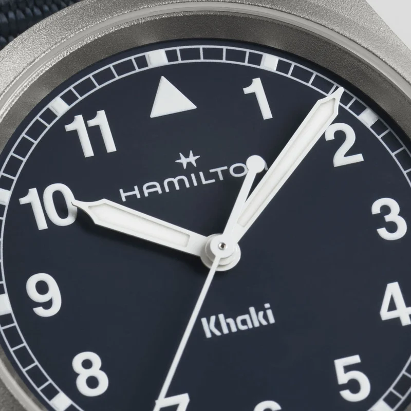 Khaki Field Quartz 33mm - Blue on One-Piece Textile Strap