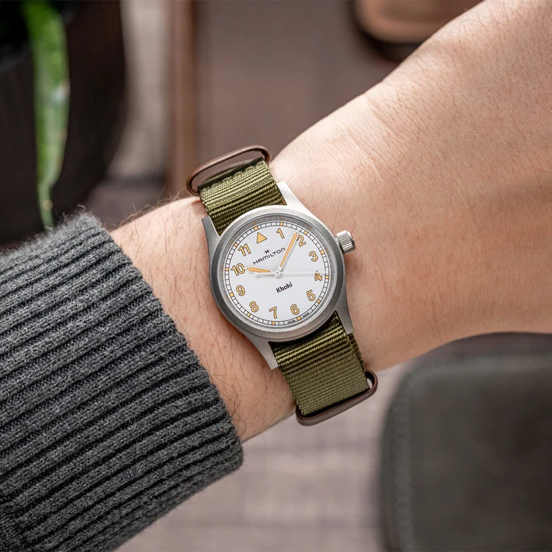 Khaki Field Quartz 33mm - White on One-Piece Textile Strap