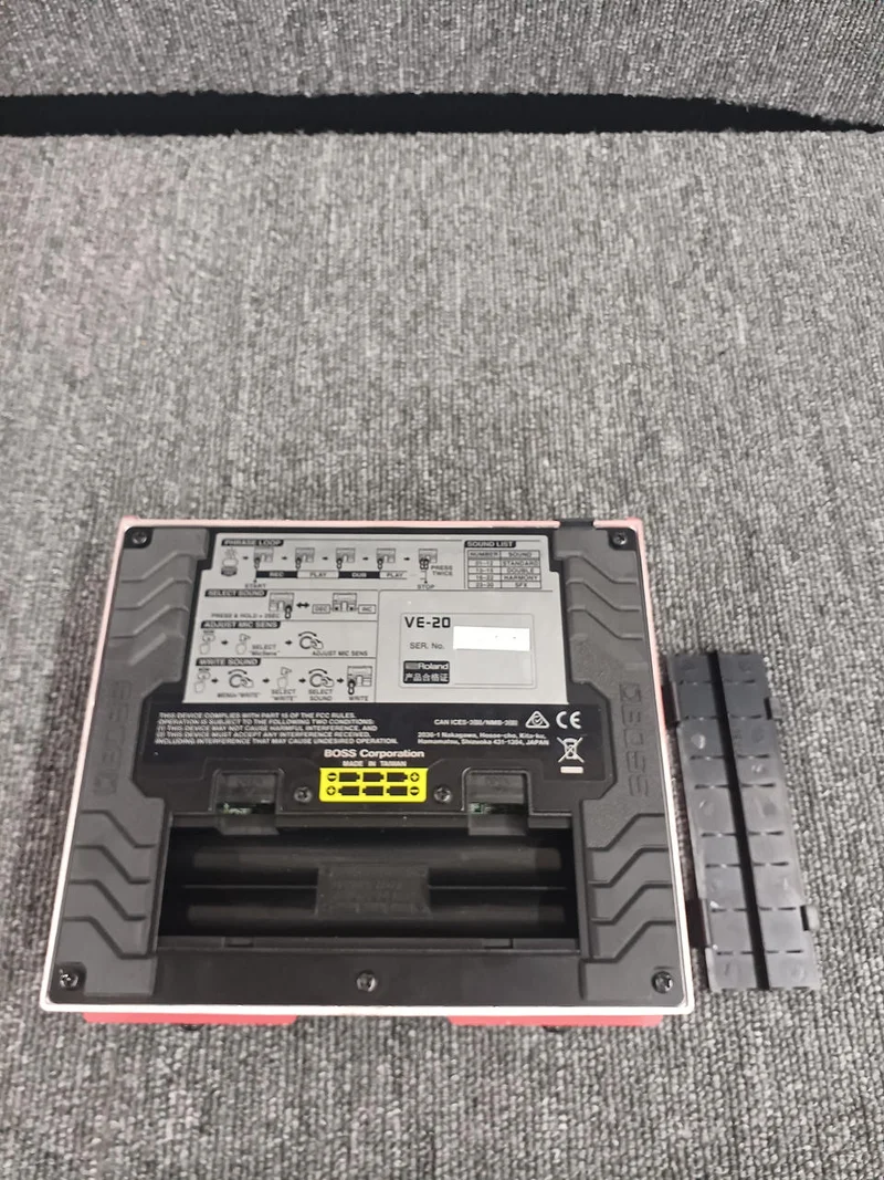 BOSS Vocal Effects VE-20