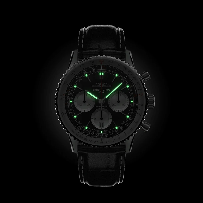 Navitimer B01 Chronograph 43mm - Black on Leather Strap