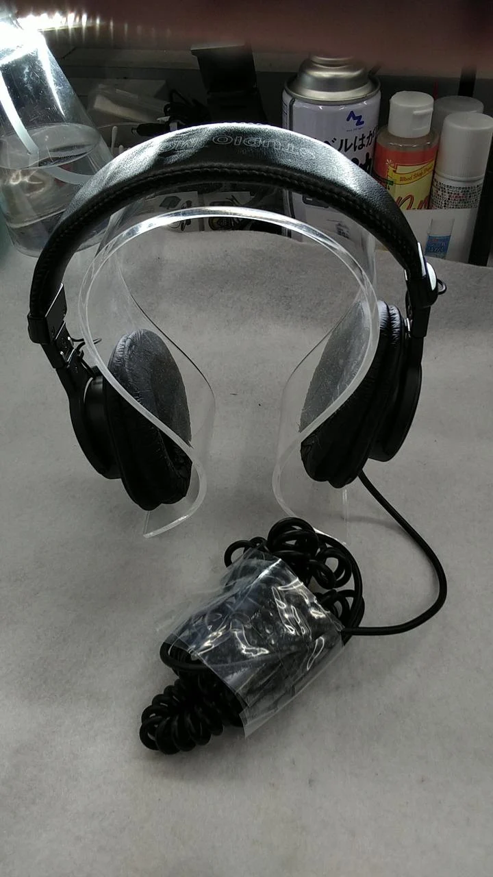 SONY Monitor-Kopfhörer MDR-7506 (Ohrpolster abgenutzt)